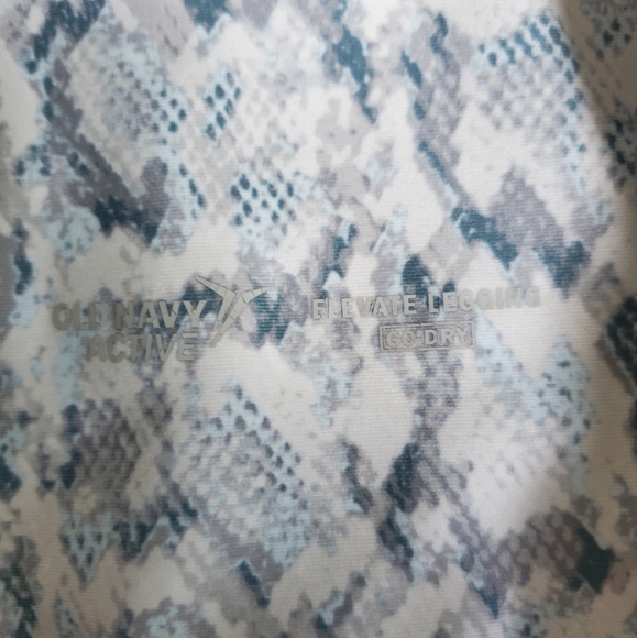 Old navy leggings - Picture 3 of 3